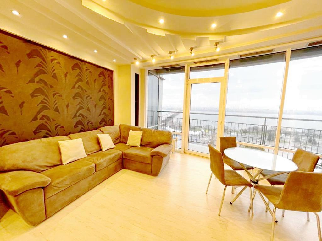 Most City Apart-Hotel Dnipro Exterior photo